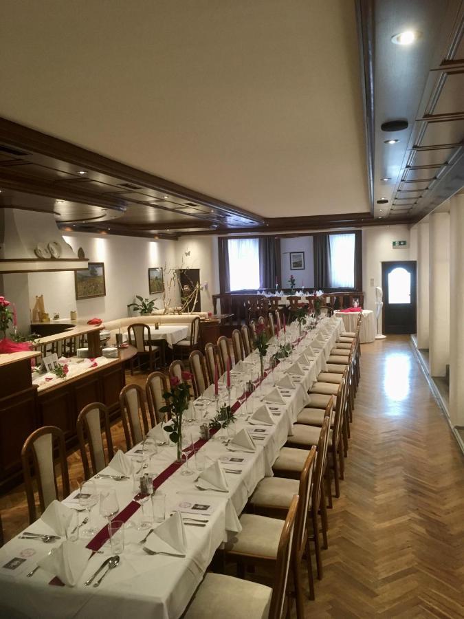 Genussgasthof & Hotel Beim Krutzler Heiligenbrunn エクステリア 写真